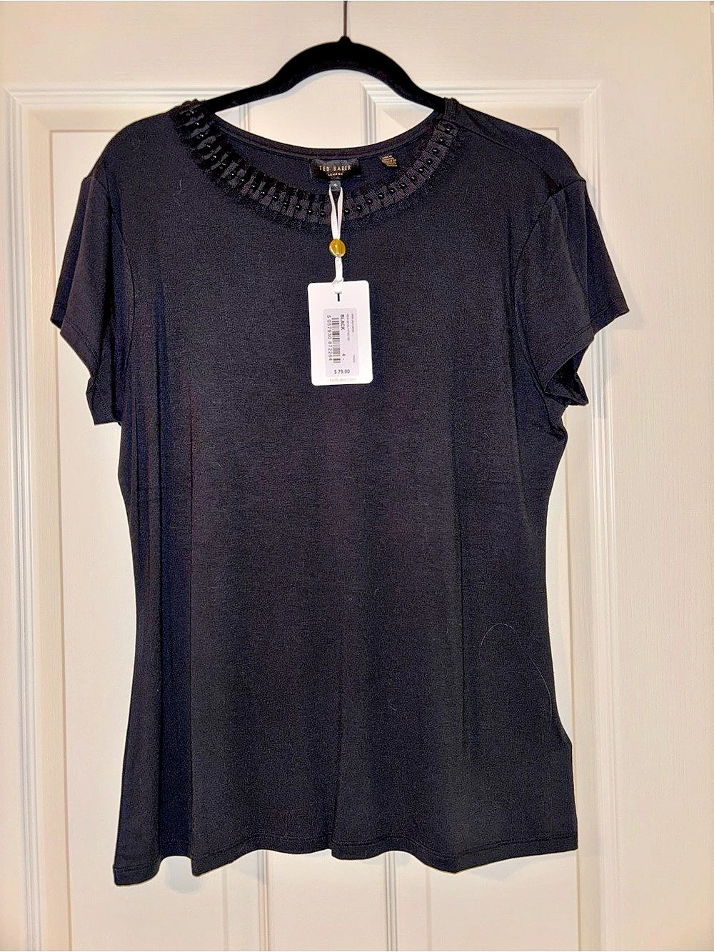 Ted Baker Neck Detail Fitted Tee Black size L